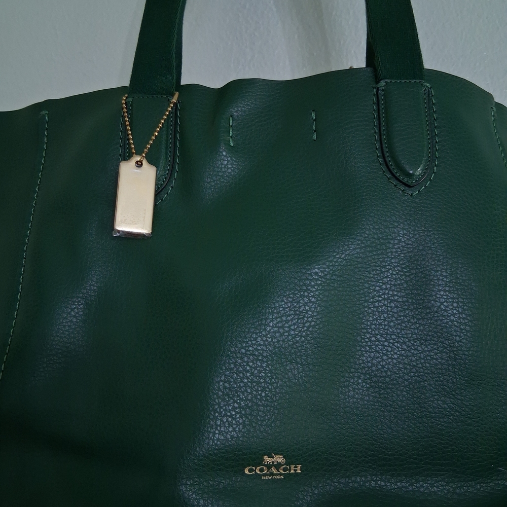 Coach Dark Green Leather Tote with Gold Tag - Picture 9 of 14